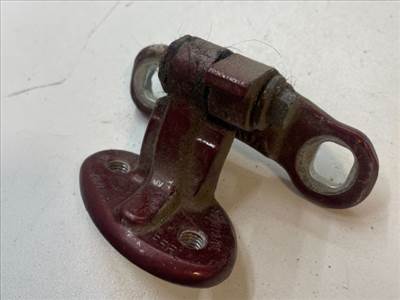 VOLVO V50 (MW) Jobb hátsó Alsó Zsanér