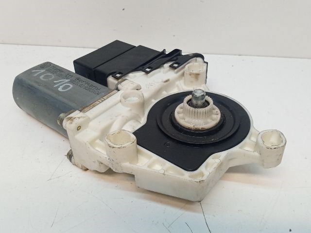 SEAT TOLEDO Bal hátsó Ablakemelő Motor 5. kép