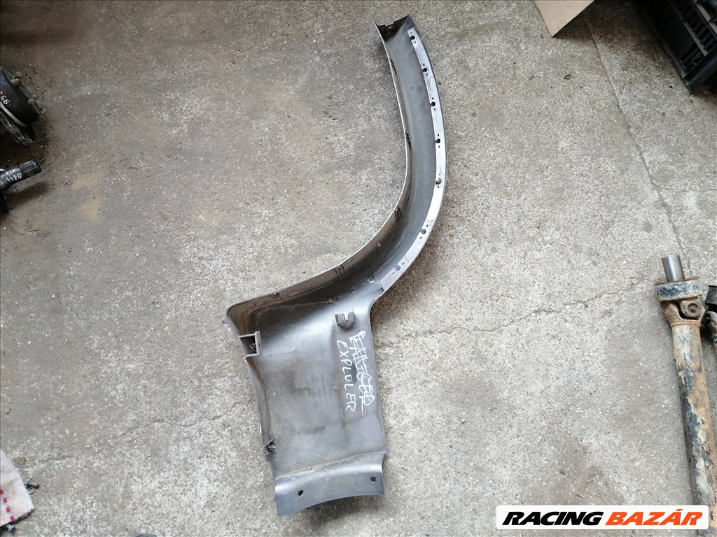 Ford Explorer Mk2 Jobb hátsó sárvédő szélesítés  f57d78291c20 2. kép