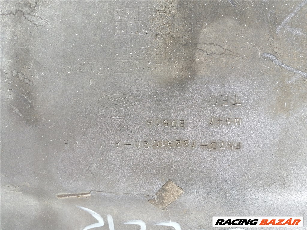 Ford Explorer Mk2 Jobb hátsó sárvédő szélesítés  f57d78291c20 3. kép