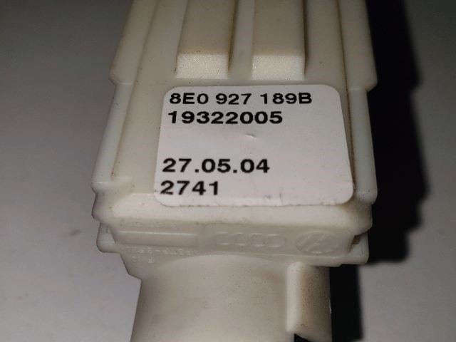 AUDI A4 (8E2, B6) Kuplung Pedál Kapcsoló 4. kép