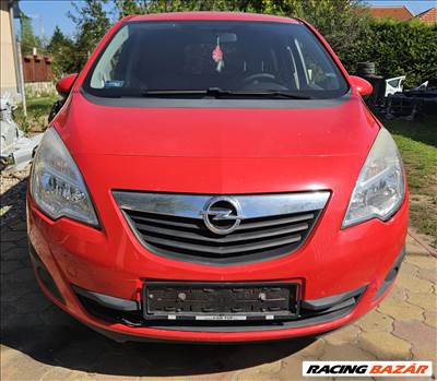 Opel Meriva B A17dts bontott alkatrészei