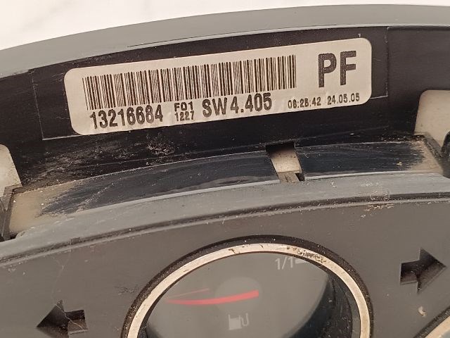 OPEL ASTRA H Kilométeróra 4. kép
