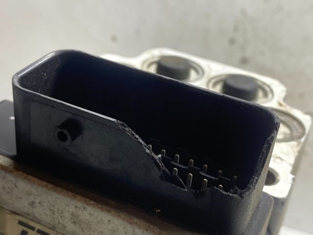 OPEL VECTRA C ABS Kocka 6. kép