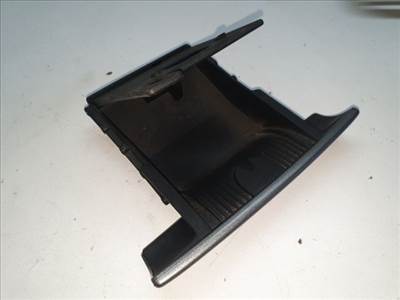 PEUGEOT 308 SW Első Hamutartó