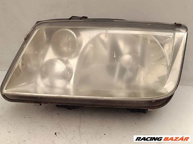 VW BORA Bal Fényszóró 1. kép