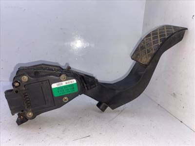 AUDI A4 (8D2, B5) Gázpedál (Elektromos)