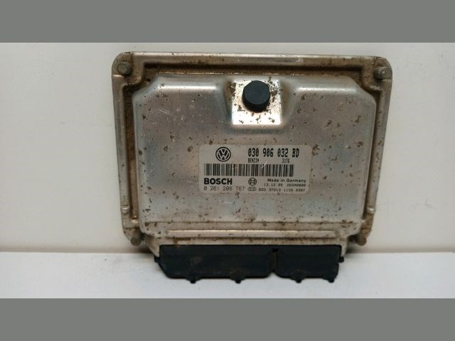 VW POLO (6N2) Motorvezérlő 1. kép