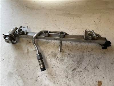 AUDI A4 (8D2, B5) Porlasztó Sor / Híd