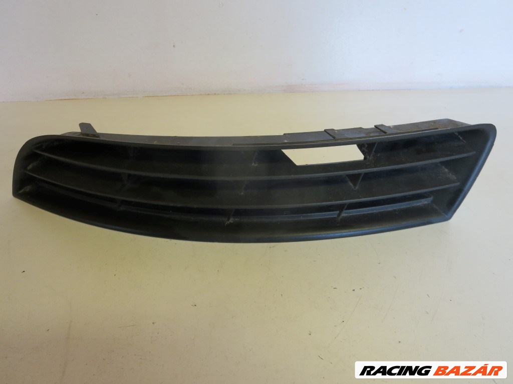 Volkswagen Passat VII (3C) bal elsõ ködlámpa rács 3C0853665 1. kép