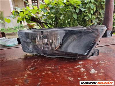 Skoda Octavia III jobb oldali ködlámpa  5e0941700e