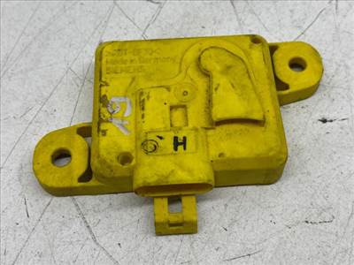 OPEL ASTRA G Ferdehátú (F48_, F08_) Jobb első Oldal Ütközés Érzékelő