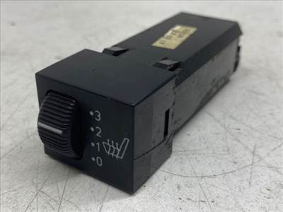 SAAB 9000 Bal első Ülésfűtés Kapcsoló