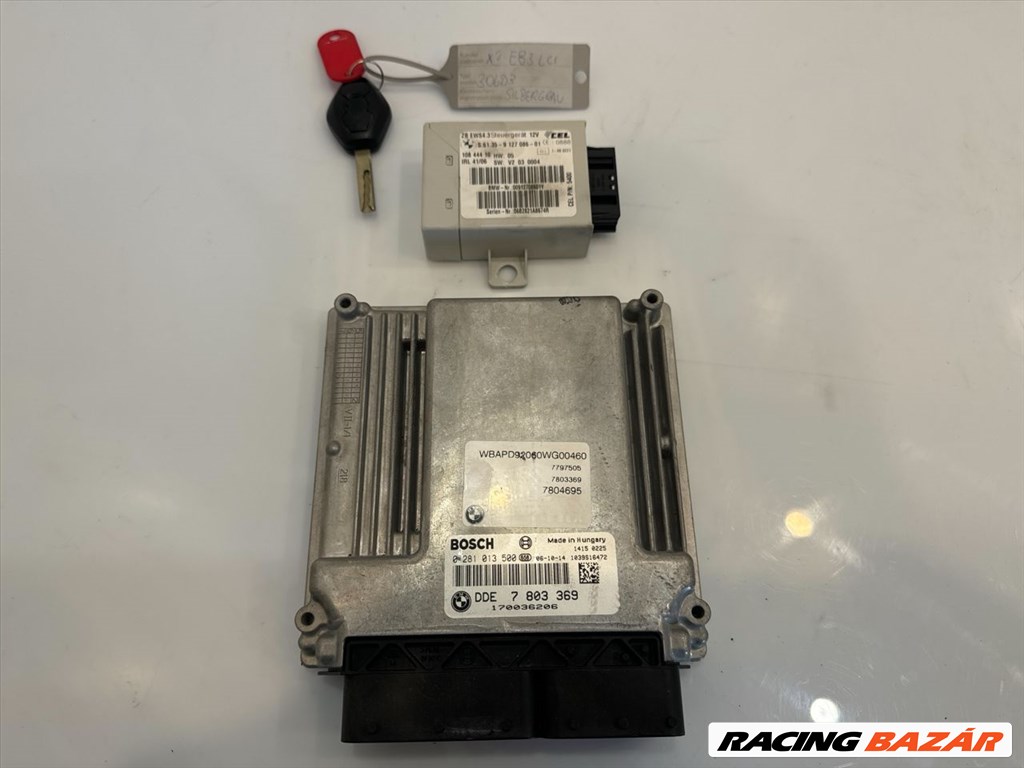 BMW E83 X3 Motorvezérlő szett 306D3 218Le 61359127086 7803369 1. kép