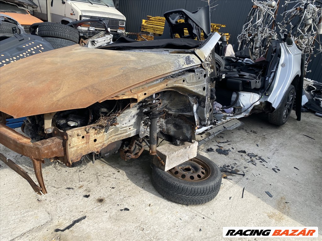 Seat Leon 2013->bontott alkatrészei 6. kép
