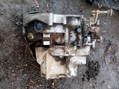 TRABANT 1.1 Váltó (Mechanikus)