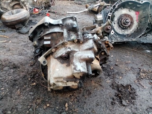 TRABANT 1.1 Váltó (Mechanikus) 2. kép