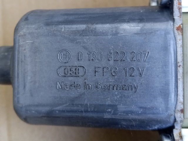 MITSUBISHI COLT VI (Z3_A, Z2_A) Jobb első Ablakemelő Kapcsoló 3. kép