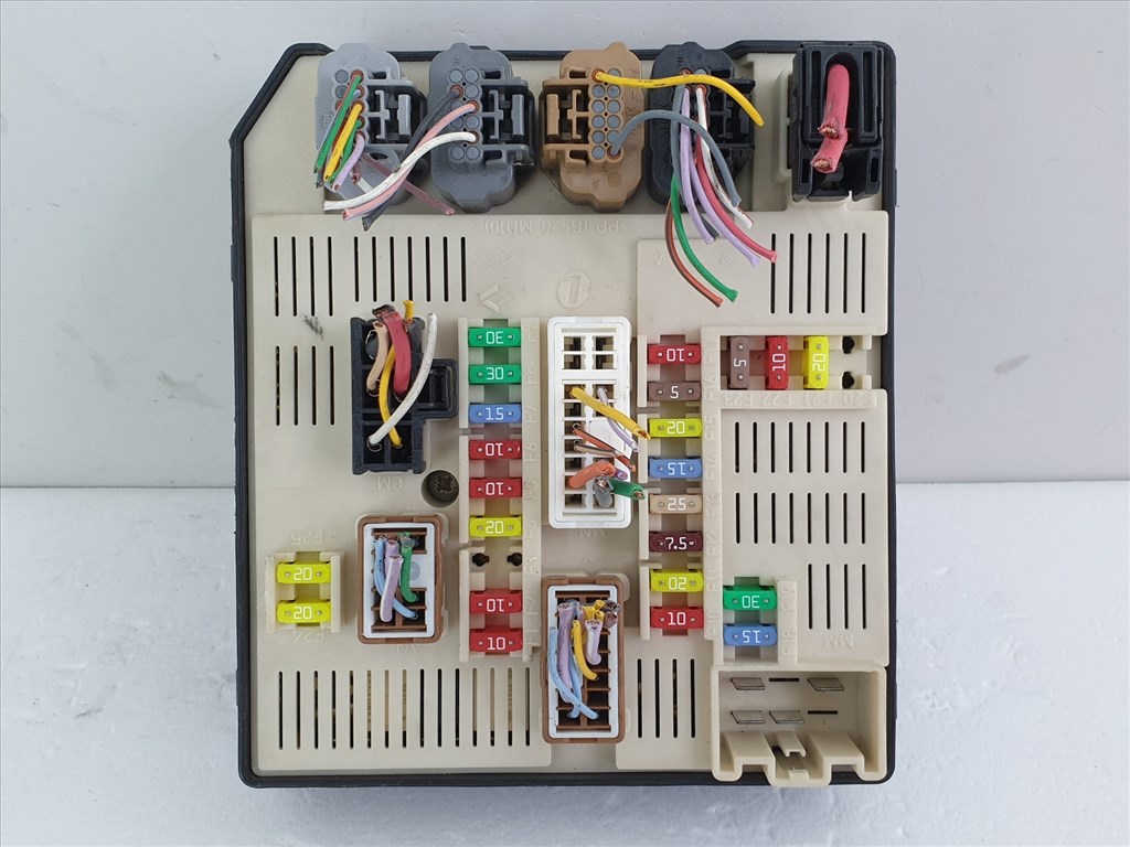 503011 Renault Megane 3, 2011, Biztosíték Tábla, USM, 284B68372R, Külső 3. kép