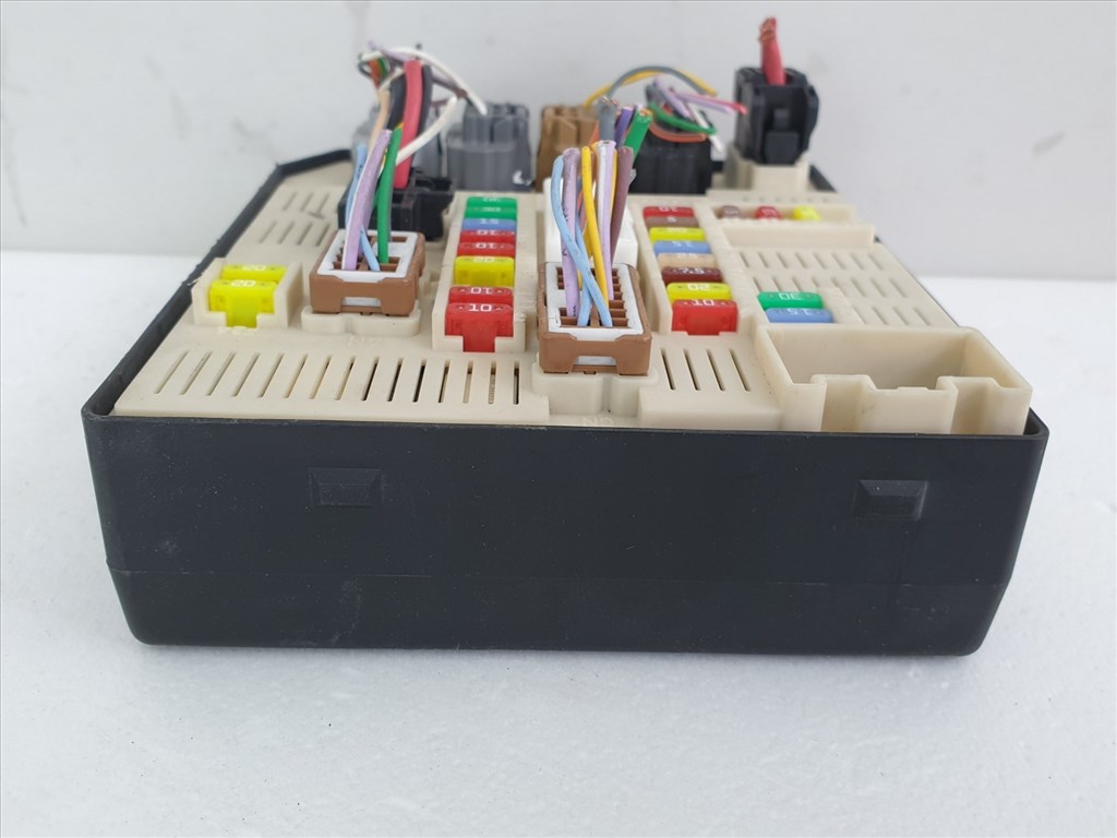 503011 Renault Megane 3, 2011, Biztosíték Tábla, USM, 284B68372R, Külső 6. kép