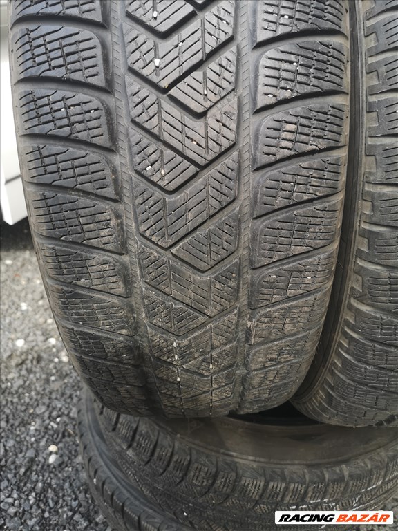  235/5518" 2db újszerű Pirelli téli gumi gumi 7. kép