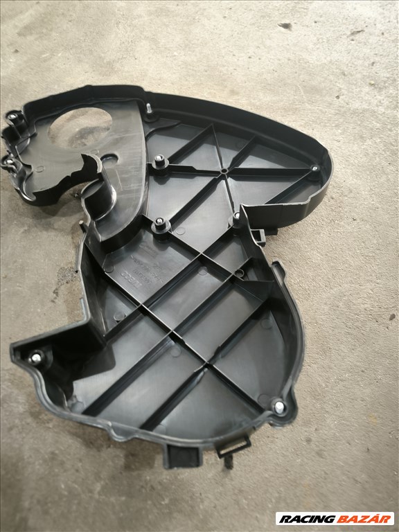 Iveco DAILY 06- Vezérlés műanyag vezérműfedél takaró burkolat 4829 500382117 6. kép