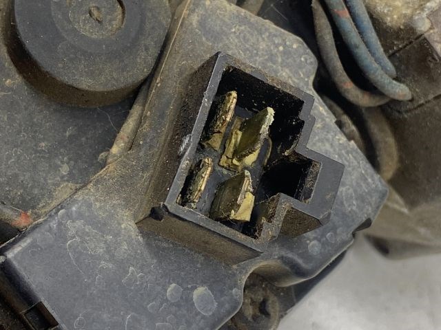 SUZUKI SWIFT II Ferdehátú (EA, MA) Első Ablaktörlő Motor 3. kép