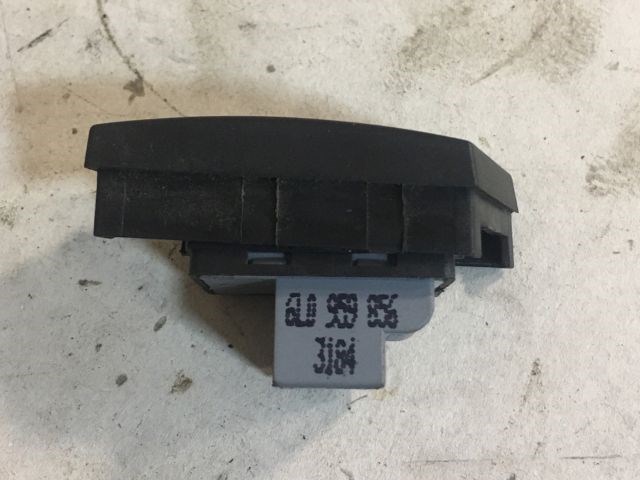 SEAT IBIZA III (6L1) Jobb első Ablakemelő Kapcsoló 4. kép