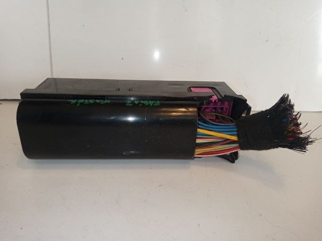 SKODA FABIA II Biztosítéktábla Utastér 2. kép