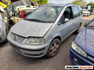 Volkswagen Sharan I bontott alkatrészei