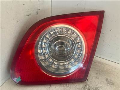 VW PASSAT (3C2) Jobb Belső Hátsó Lámpa