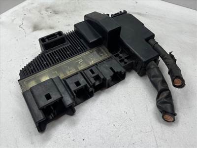 SUZUKI GRAND VITARA II (JT) Biztosítéktábla Motortér