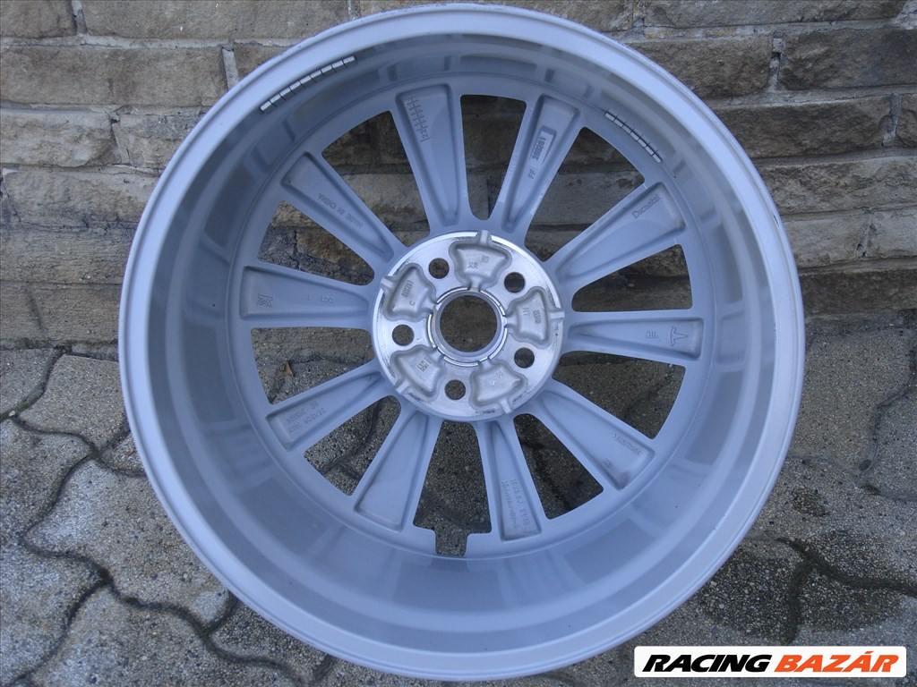 Tesla Model 3 Gyári 19 Alufelni 4. kép