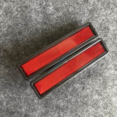 BMW E30 E32 E34 szélességjelző, füstös, piros, sárga Piros