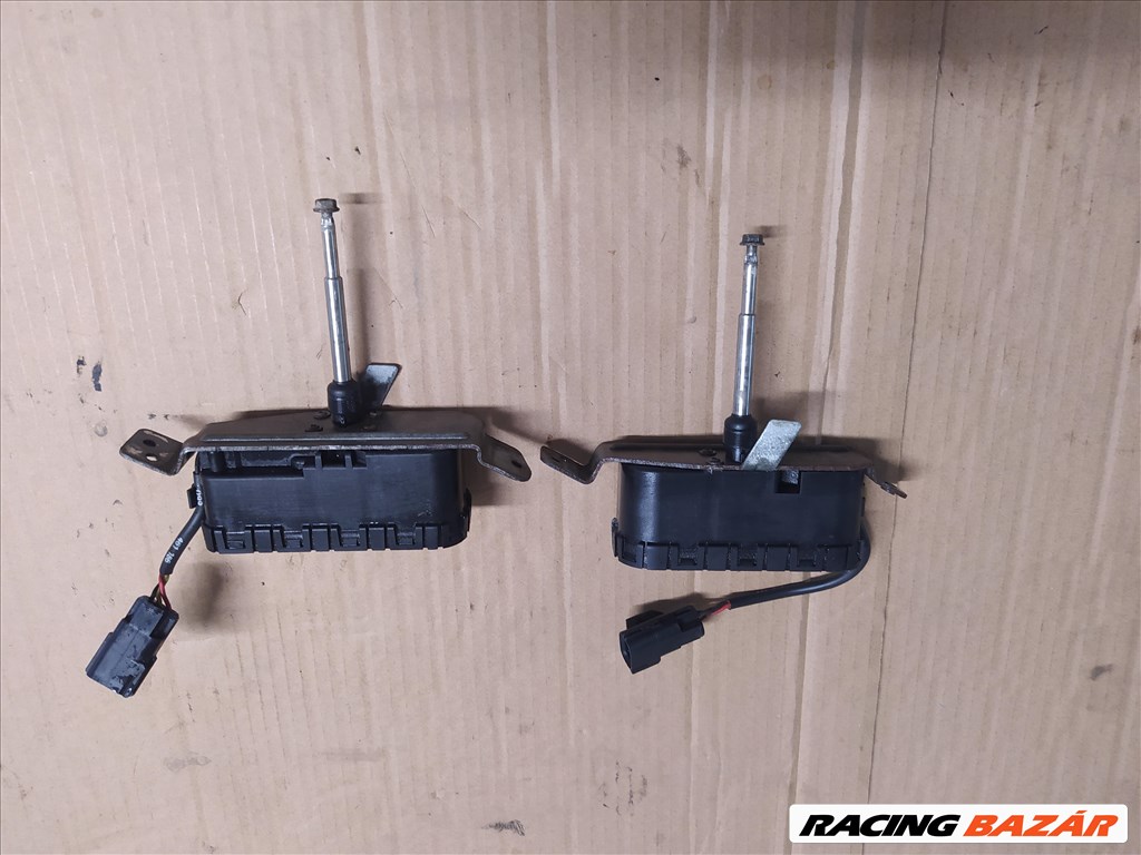 Volvo S80 lámpatörlő motorok eladók! 1. kép