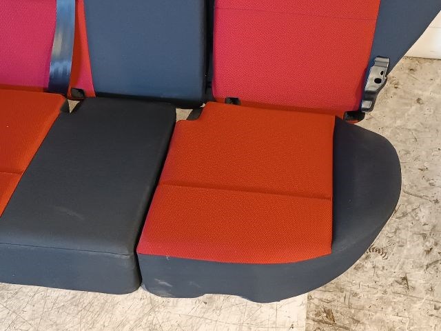 MITSUBISHI COLT VI (Z3_A, Z2_A) Hátsó Ülés 5. kép