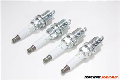 HK12307) GYÁRI ÚJ GYÚJTÓ GYERTYA SZETT (4db) - Hyundai Accent 00-14, Atos 97-10, Elantra 06-11, Getz 02-10, i20 08-10, i30 07-12, Matrix 01-10, Sonata 04-07, Tucson 04-06 / Kia Carens 02-12, Ceed 06-10, Cerato 04-08, Picanto 04-11, Rio 05-11, Sportage 04-10 - 1882911050