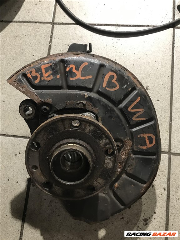 Volkswagen Passat B6 3C - bal első csonkállvány 1. kép