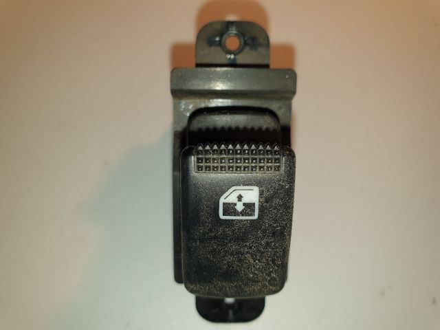 HYUNDAI i10 (PA) Jobb első Ablakemelő Kapcsoló 1. kép