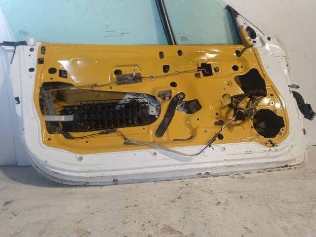 RENAULT MEGANE I Bal első Ajtó (Részeivel) 5. kép