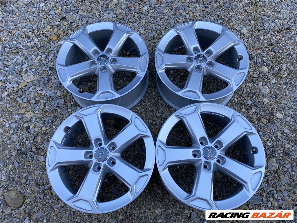  17" -es,5x112-es újszerű gyári  Audi alufelni 1. kép