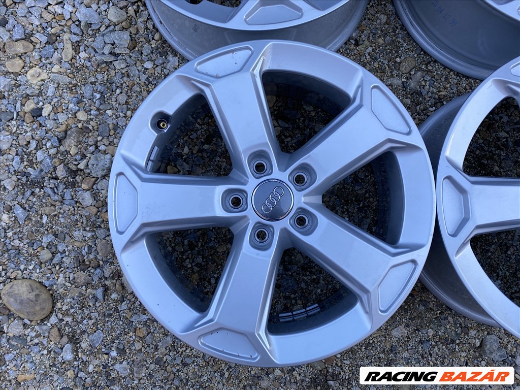  17" -es,5x112-es újszerű gyári  Audi alufelni 2. kép