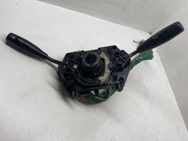 SUZUKI SWIFT II Ferdehátú (EA, MA) Komplett Kormánykapcsoló (Bajuszkapcsoló) 1. kép