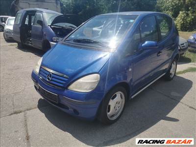 Mercedes A 140 BAL HÁTSÓ lámpa 