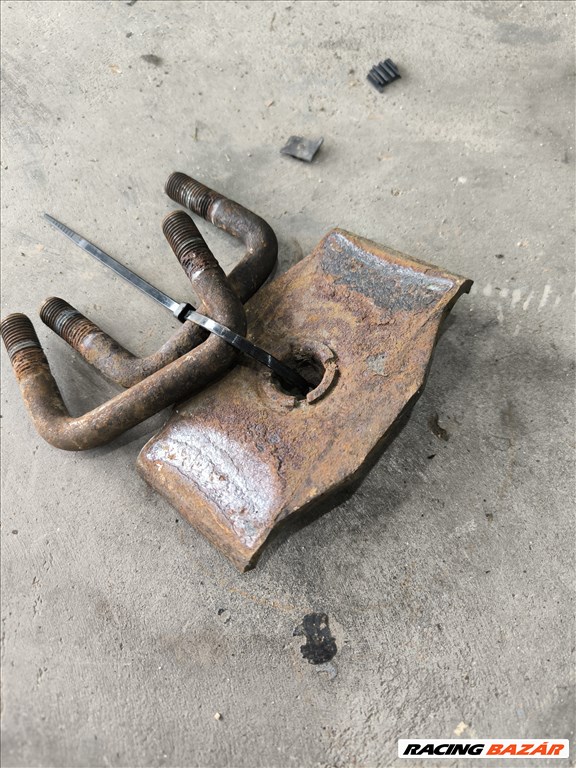 Fiat DUCATO Citroen JUMPER Peugeot BOXER Laprugó cuppánt csavar 6170 1350015080 1386073080 5. kép