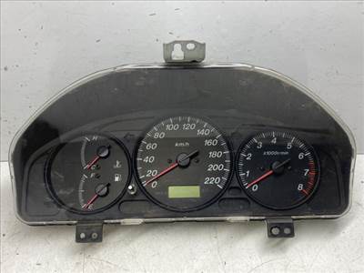 MAZDA 323 F VI (BJ) Kilométeróra