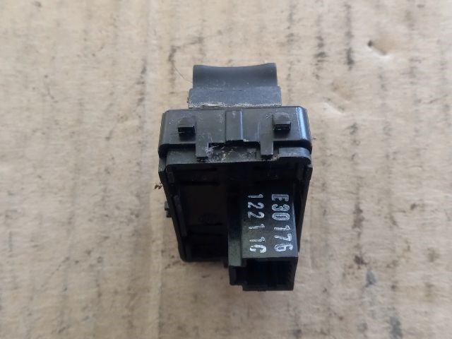 RENAULT FLUENCE (L30_) Jobb első Ablakemelő Kapcsoló 2. kép