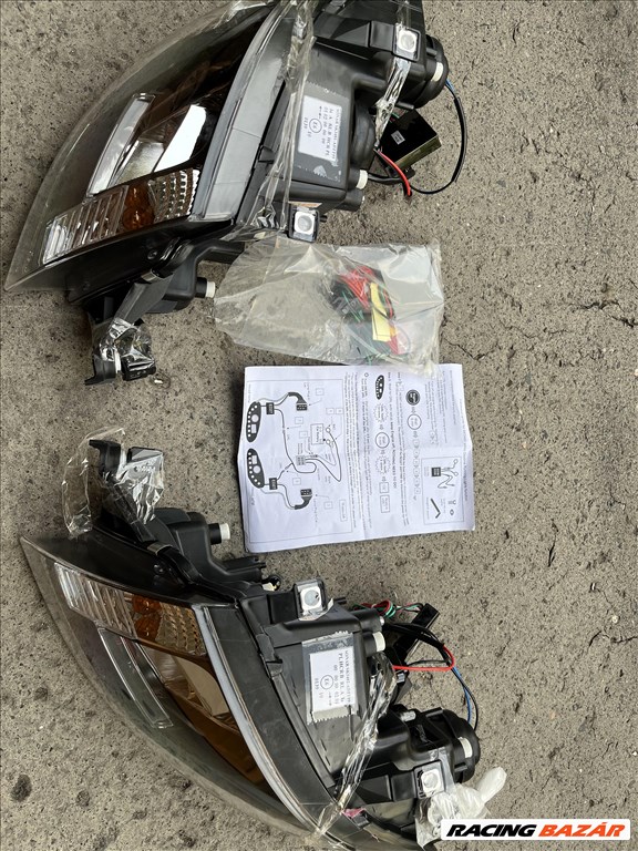 Audi TT új utángyártott Sonar Xenon LED fényszóró 1. kép