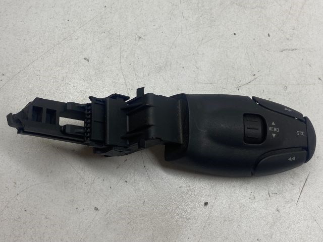 PEUGEOT 307 (3A/C) Jobb Multikormány Kapcsoló 1. kép