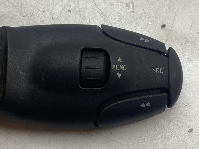 PEUGEOT 307 (3A/C) Jobb Multikormány Kapcsoló 4. kép